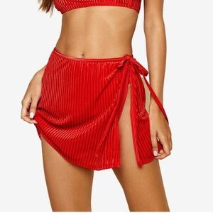 Dippin’ Daisy’s Aglow Adjustable Wild Cherry Ted Swim Sarong